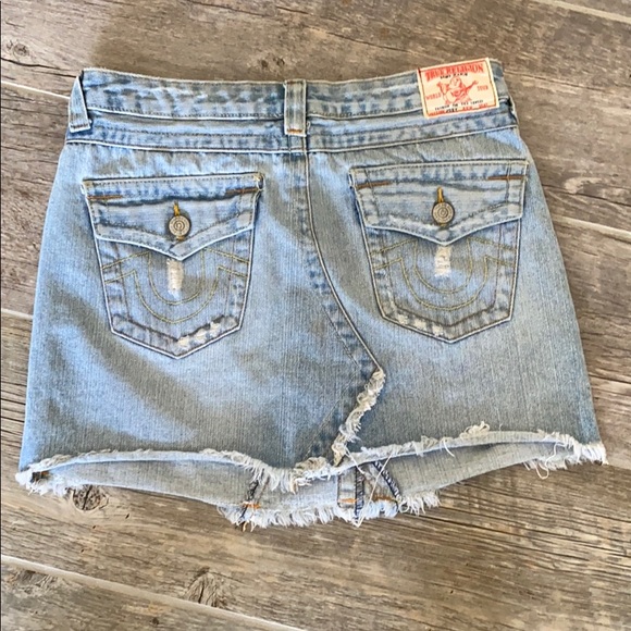 True Religion Distressed Mini Denim Skirt 30 - Picture 2 of 8